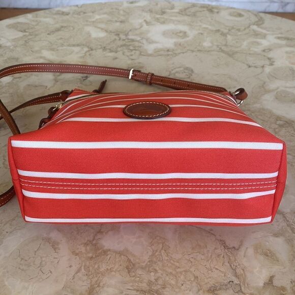 NWOT Dooney & Bourke Leather & Striped Canvas Crossbody Bag - Picture 5 of 16